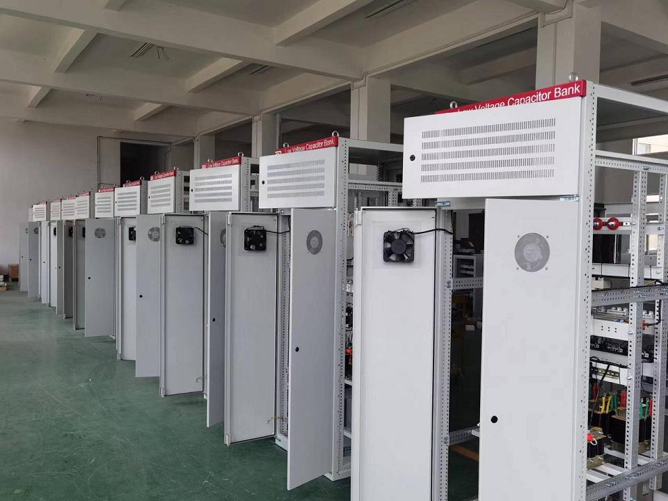Low voltage Automatic Capacitor Banks